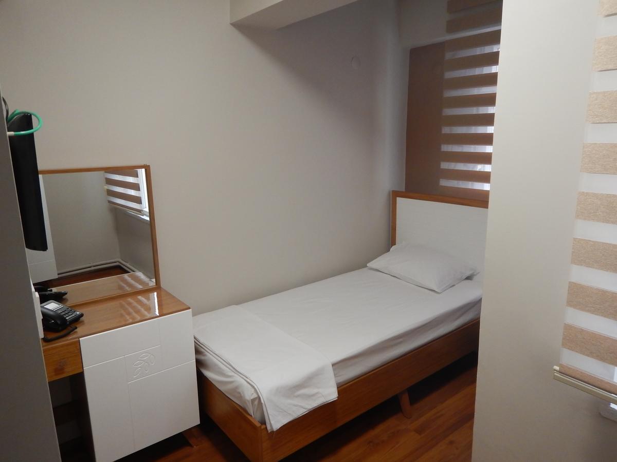 Ipek Hotel Balıkesir Eksteriør bilde